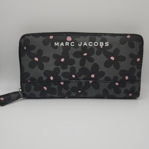 Marc Jacobs Black and Pink Floral Zip Wallet